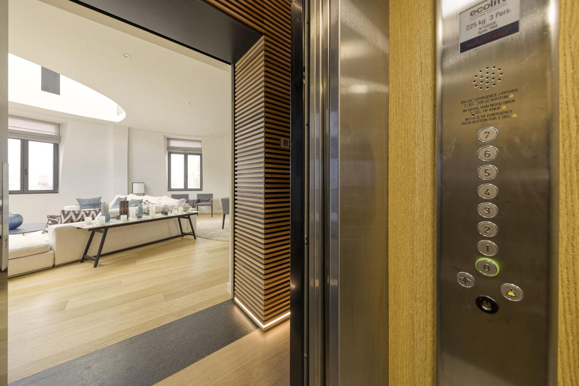 Triplex Penthouse In The City Center Brussels Ngoại thất bức ảnh